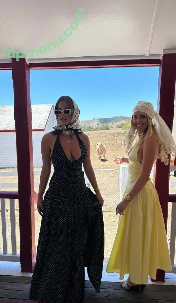 Lauramjj_ nude photo #0259 (laura.mjj / lauramjj)