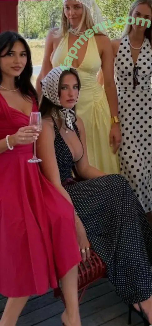 Lauramjj_ nude photo #0268 (laura.mjj / lauramjj)