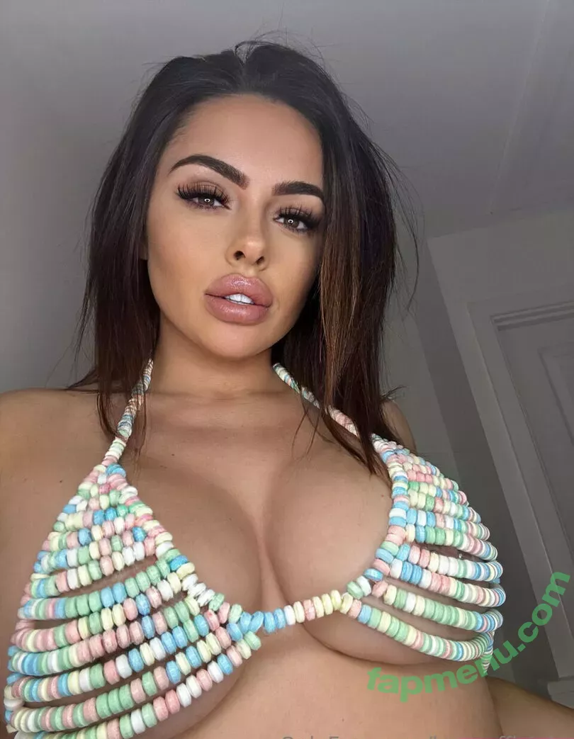 Lauraofficialx nude photo #0022 (laulou_xx / xofficialxlaurax)