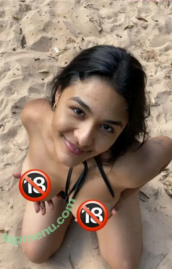 Laurapoca nude photo #0001 (LauraPocahontas / poca.laura)