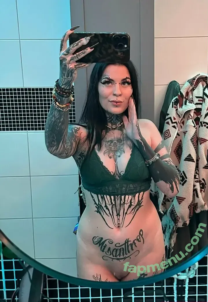 Laurasorooo nude photo #0086 (laurachesnok)