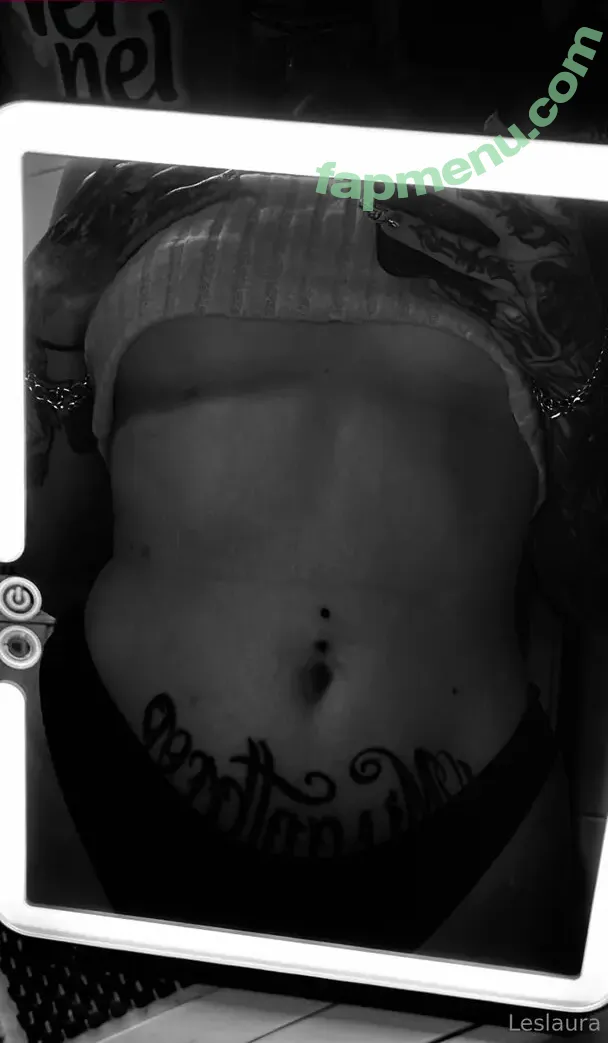 Laurasorooo nude photo #0124 (laurachesnok)