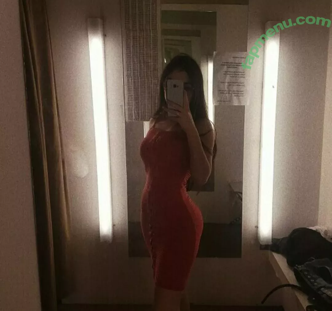 lauratavora nude photo #0148 (gabyguterres2021 / umapave)