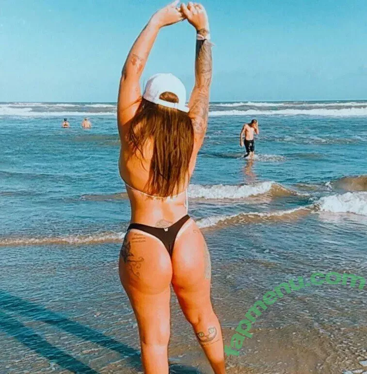 lauratavora nude photo #0188 (gabyguterres2021 / umapave)