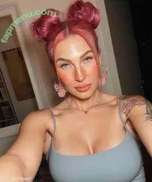  nude photo #0002