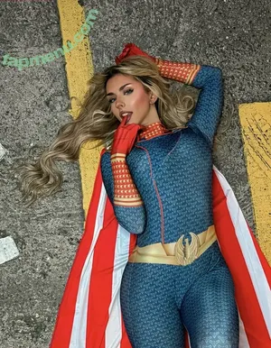 laurawaifuu / waifuulauraa nude photo #0122