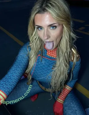 laurawaifuu / waifuulauraa nude photo #0136