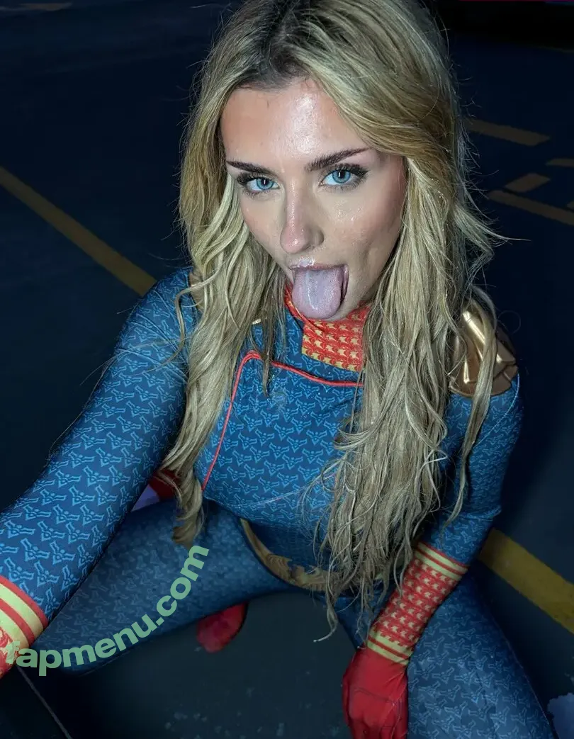 laurawaifuu nude photo #0136 (waifuulauraa)