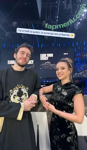 Laure Valée / laure_bv nude photo #0482