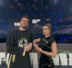 Laure Valée / laure_bv nude photo #0487