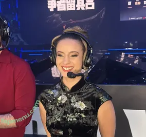 Laure Valée / laure_bv nude photo #0489