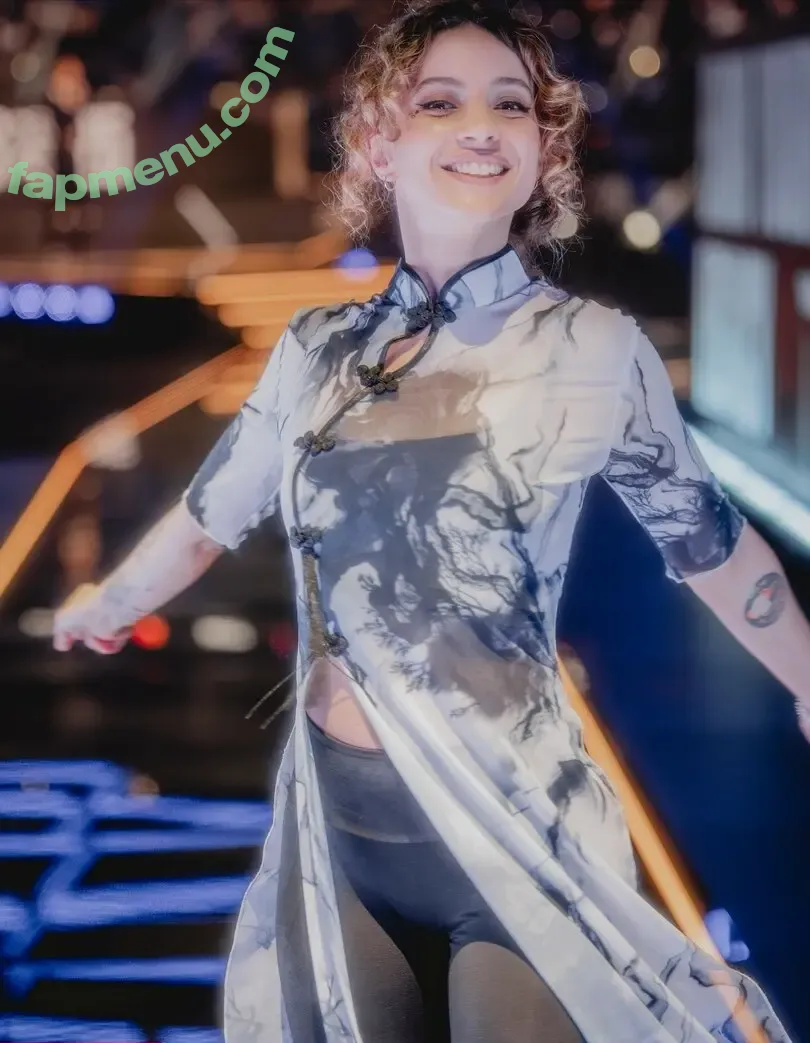 Laure Valée nude photo #0472 (laure_bv)