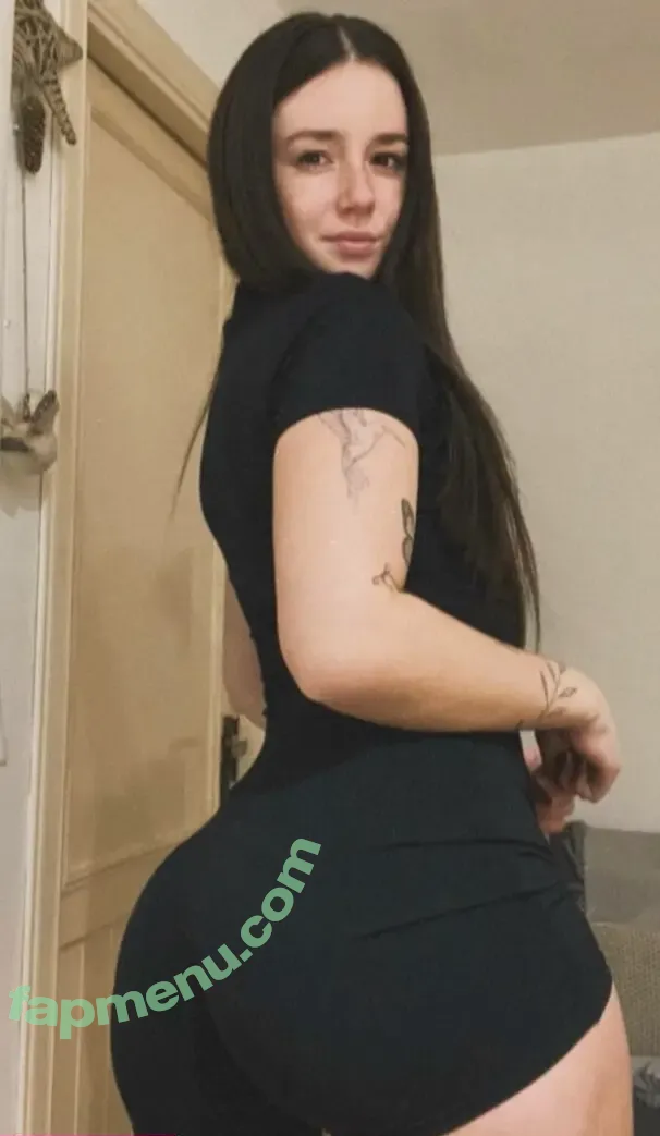 LaureenCamelo nude photo #0002 (Laurentina Camelo)