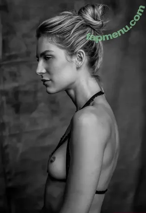 Lauren Bonner / laurenbonnerofficial / laurenybonner nude photo #0401