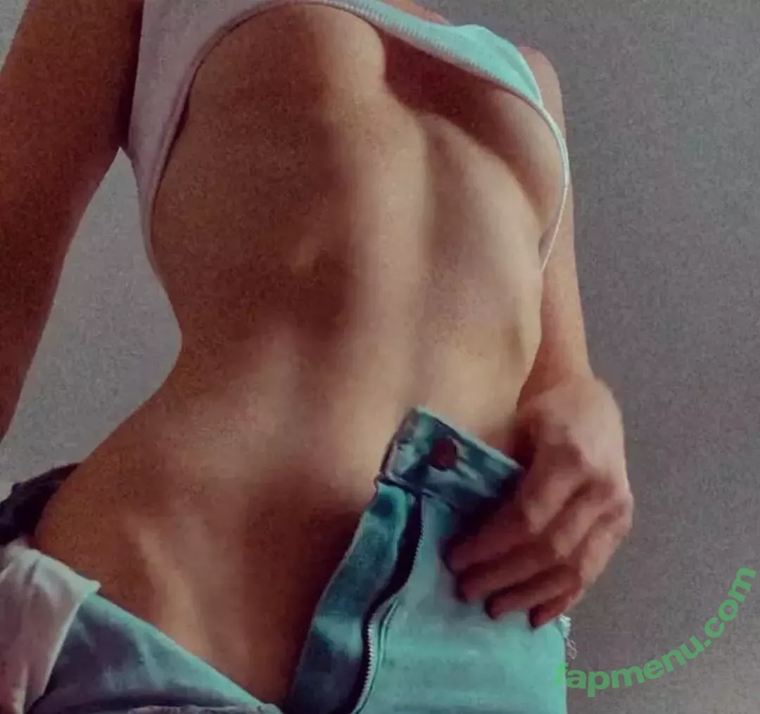 Lauren Bonner nude photo #0096 (laurenbonnerofficial / laurenybonner)