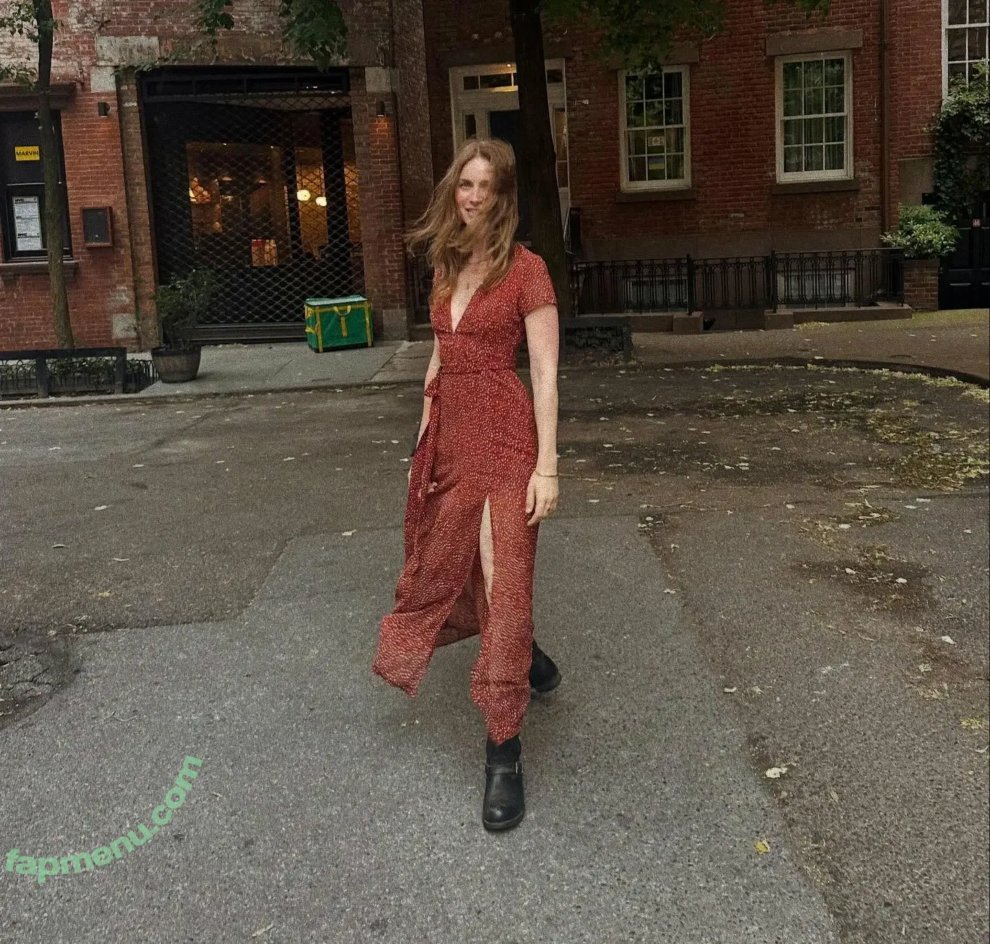 Lauren Bonner nude photo #0598 (laurenbonnerofficial / laurenybonner)