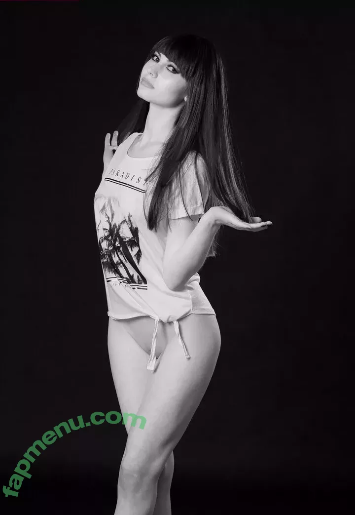 Lauren Brite nude photo #0117 (Laurenbrite / laurenbrite3)