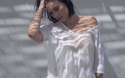 Lauren Cohan / laurencohan / lcohanupdates nude photo #0290