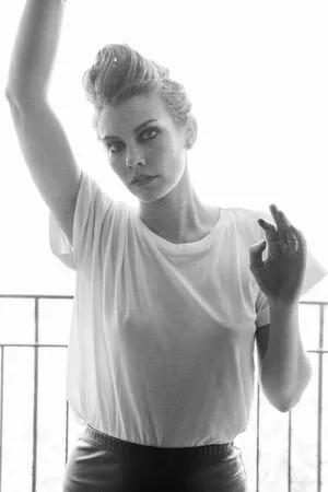 Lauren Cohan / laurencohan / lcohanupdates nude photo #0448