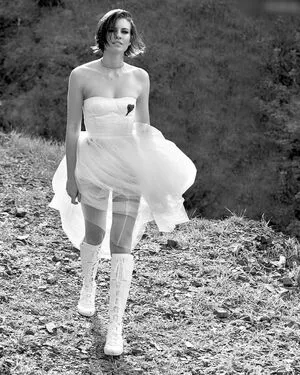 Lauren Cohan / laurencohan / lcohanupdates nude photo #0604