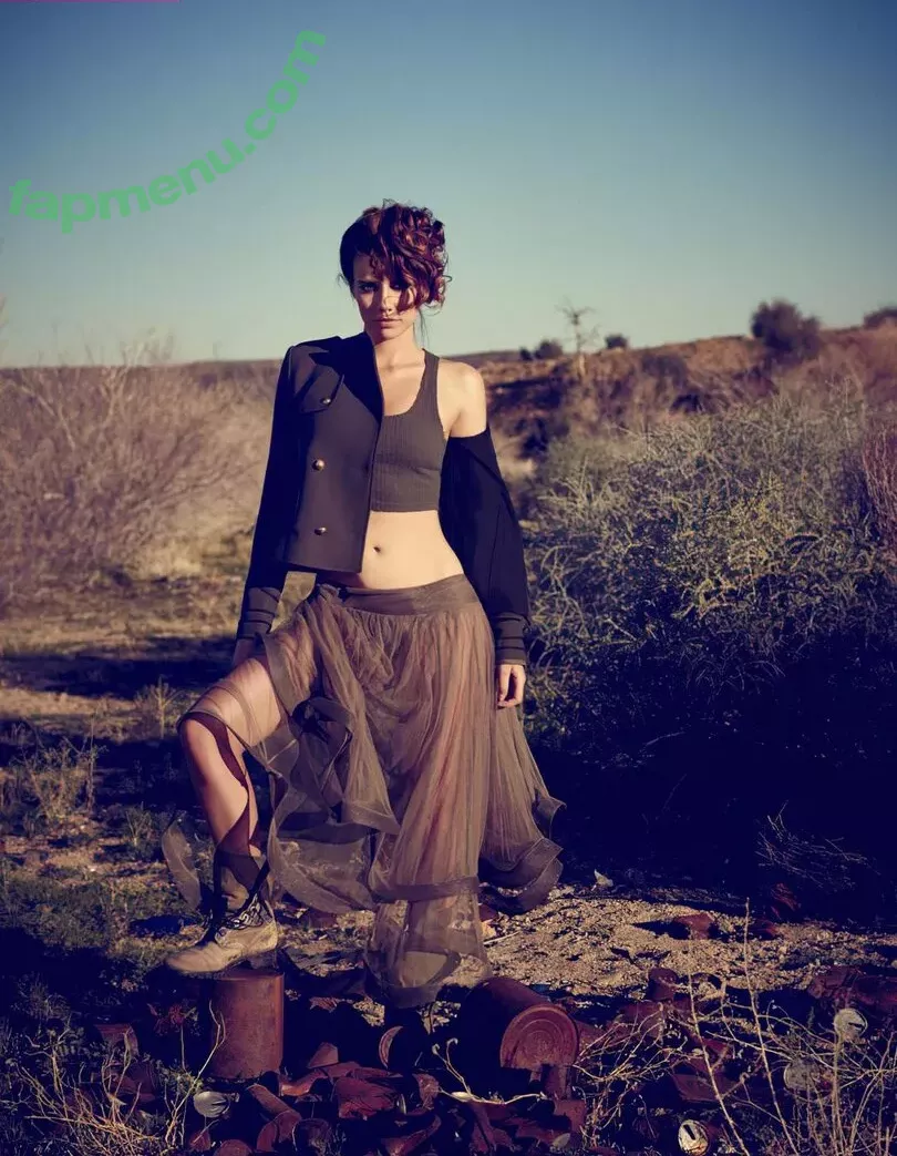 Lauren Cohan nude photo #0287 (laurencohan / lcohanupdates)