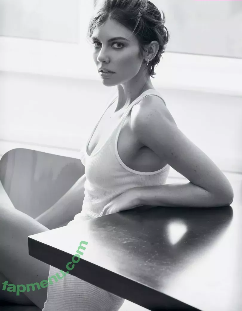 Lauren Cohan nude photo #0394 (laurencohan / lcohanupdates)