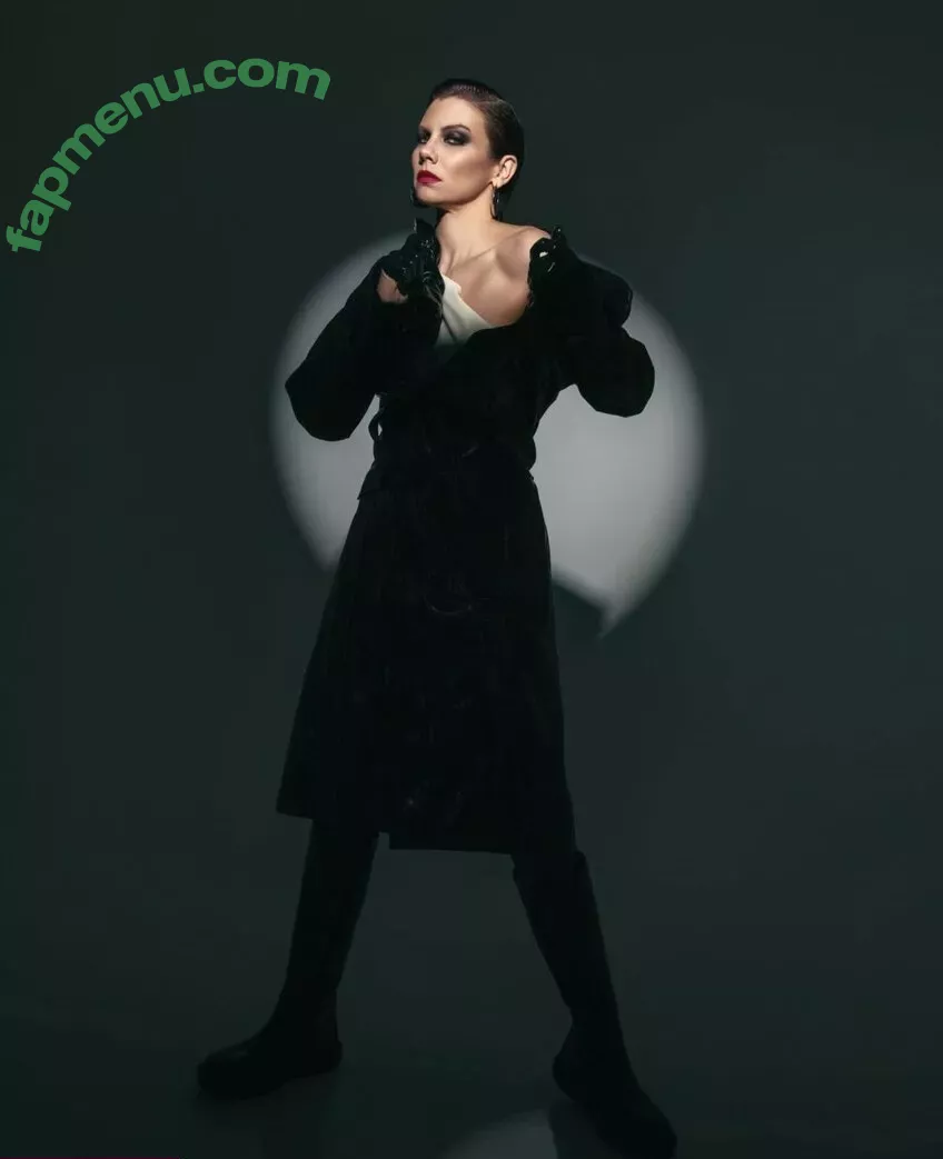 Lauren Cohan nude photo #0464 (laurencohan / lcohanupdates)