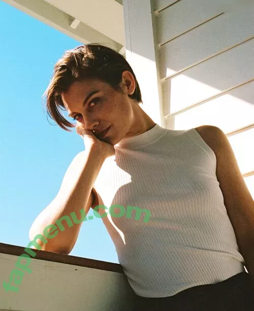 Lauren Cohan nude photo #0554 (laurencohan / lcohanupdates)