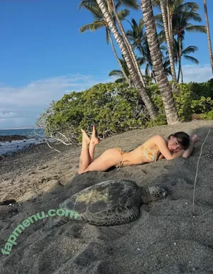 Lauren Donzis / laurendonzis nude photo #0176