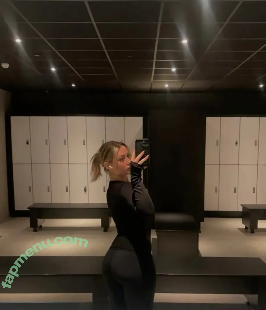 Lauren Duffy nude photo #0050 (Green Dress Girl / laurenduff_y)