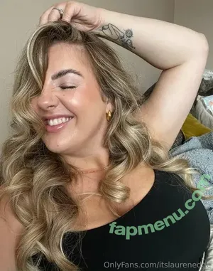 Lauren Edge / itslaurenedge nude photo #0007