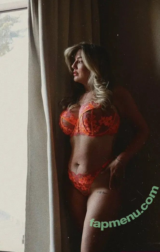 Lauren Edge nude photo #0031 (itslaurenedge)