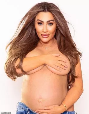 Lauren Goodger / TOWIE / lauren_goodger / laurengoodger nude photo #0002