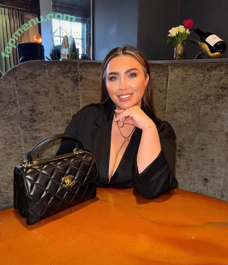 Lauren Goodger nude photo #0290 (TOWIE / laurengoodger / laurenrosegoodger)