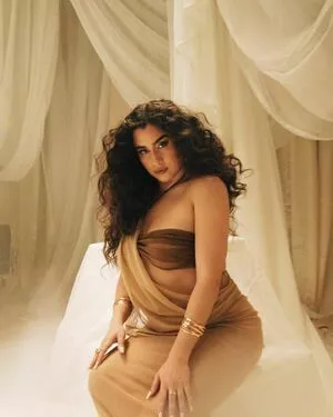 Lauren Jauregui / laurenjauregui nude photo #0237
