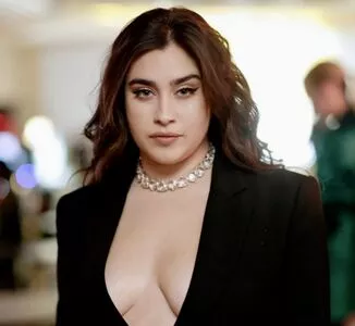 Lauren Jauregui / laurenjauregui nude photo #0264