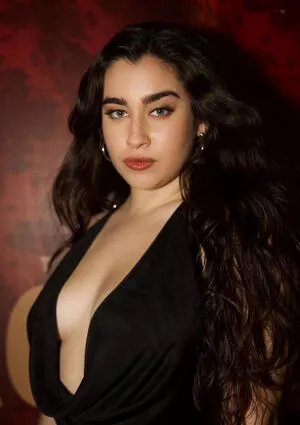 Lauren Jauregui / laurenjauregui nude photo #0302