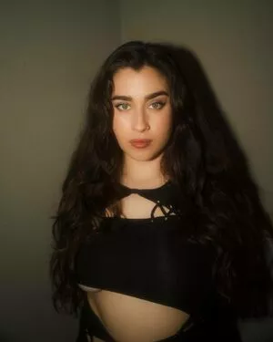 Lauren Jauregui / laurenjauregui nude photo #0327