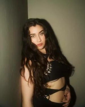 Lauren Jauregui / laurenjauregui nude photo #0328