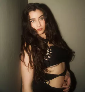 Lauren Jauregui / laurenjauregui nude photo #0342