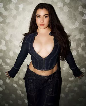 Lauren Jauregui / laurenjauregui nude photo #0392