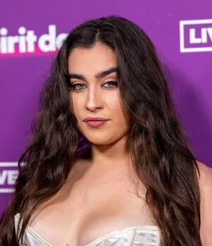 Lauren Jauregui / laurenjauregui nude photo #0557