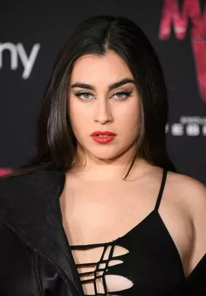 Lauren Jauregui / laurenjauregui nude photo #0622