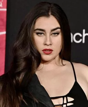 Lauren Jauregui / laurenjauregui nude photo #0625