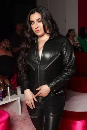 Lauren Jauregui / laurenjauregui nude photo #0685