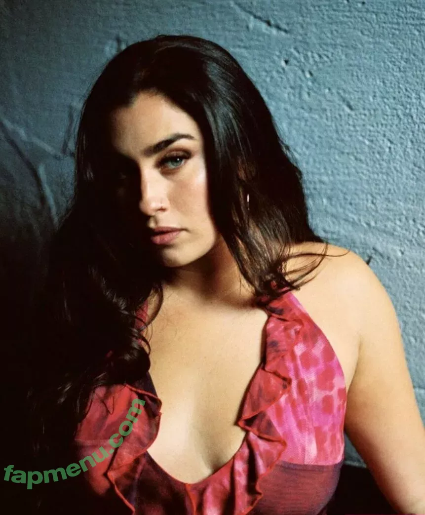 Lauren Jauregui nude photo #0221 (laurenjauregui)