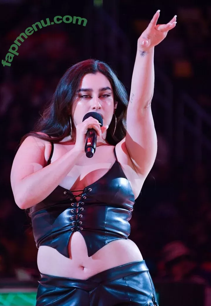 Lauren Jauregui nude photo #0231 (laurenjauregui)