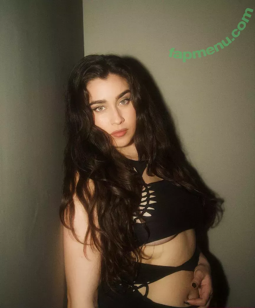 Lauren Jauregui nude photo #0328 (laurenjauregui)