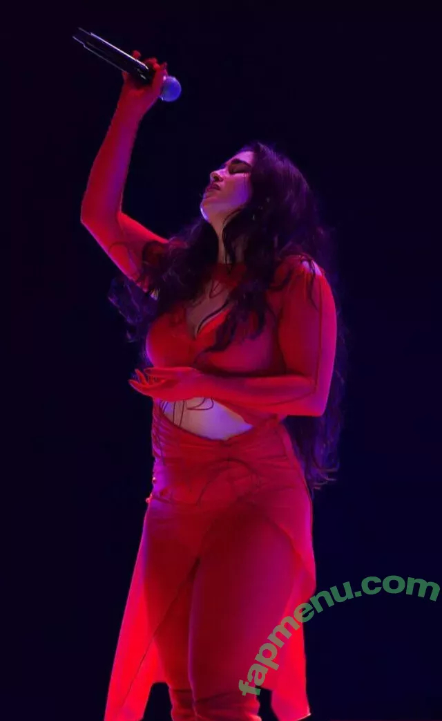 Lauren Jauregui nude photo #0332 (laurenjauregui)