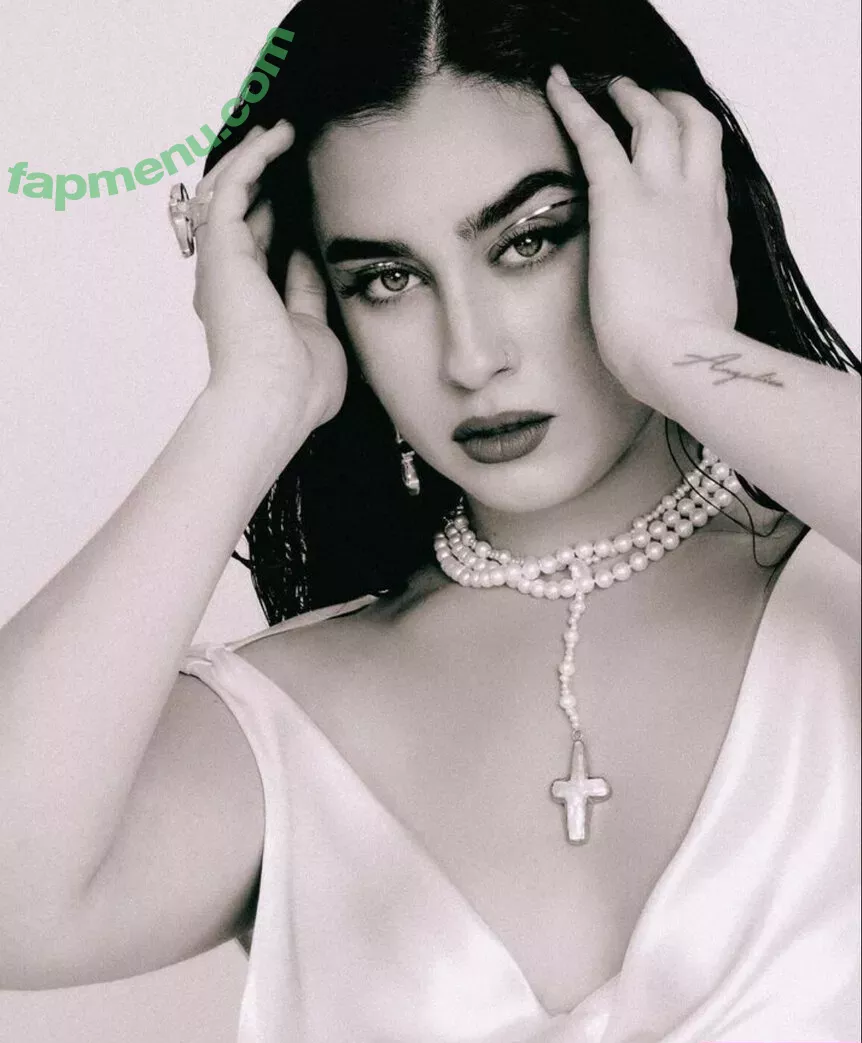 Lauren Jauregui nude photo #0447 (laurenjauregui)